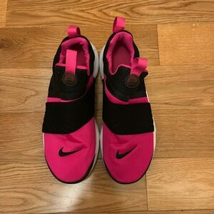 Nike Presto Kids slip on sneakers
